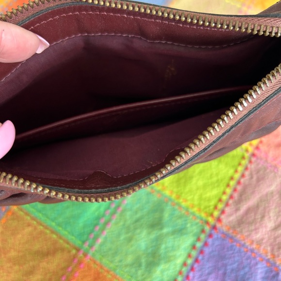 Vintage Etienne Aigner small  shoulder bag - Picture 3 of 4